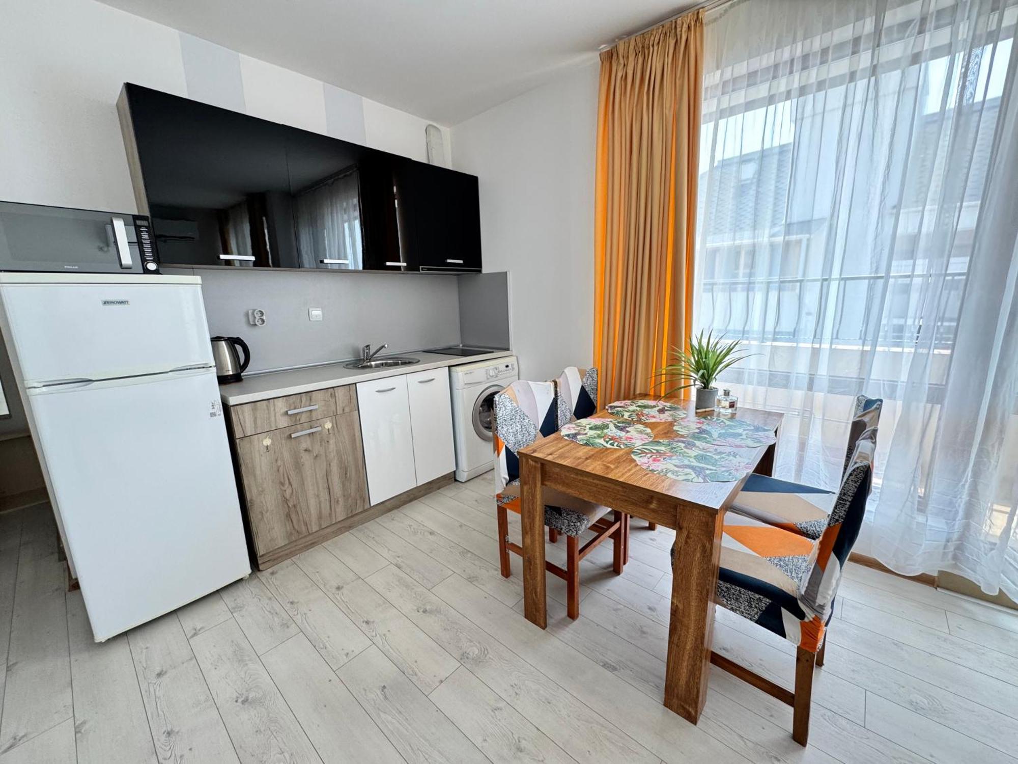 Dkapartments Diamond Bay * Слънчев бряг